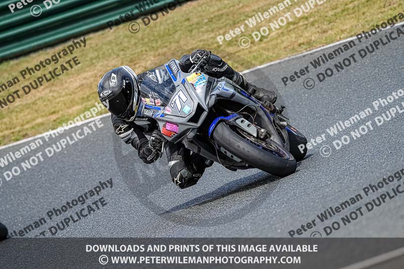 enduro digital images;event digital images;eventdigitalimages;mallory park;mallory park photographs;mallory park trackday;mallory park trackday photographs;no limits trackdays;peter wileman photography;racing digital images;trackday digital images;trackday photos
